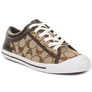 Lovely Coach sneakers 👟